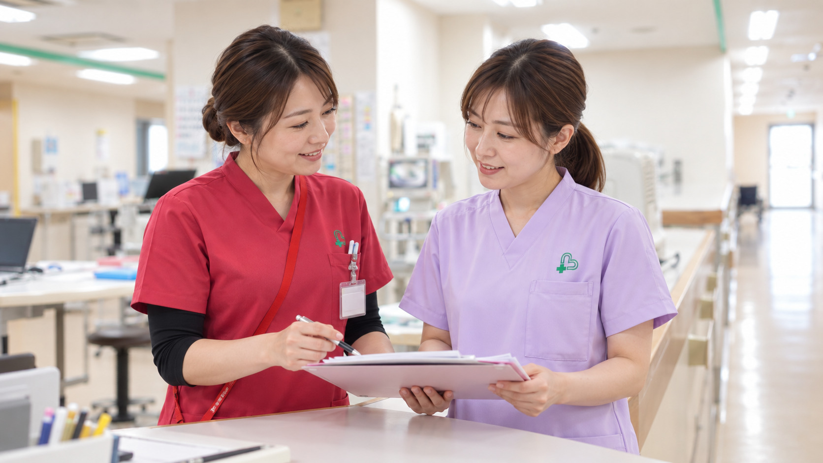 看護技術を一緒に確認している様子